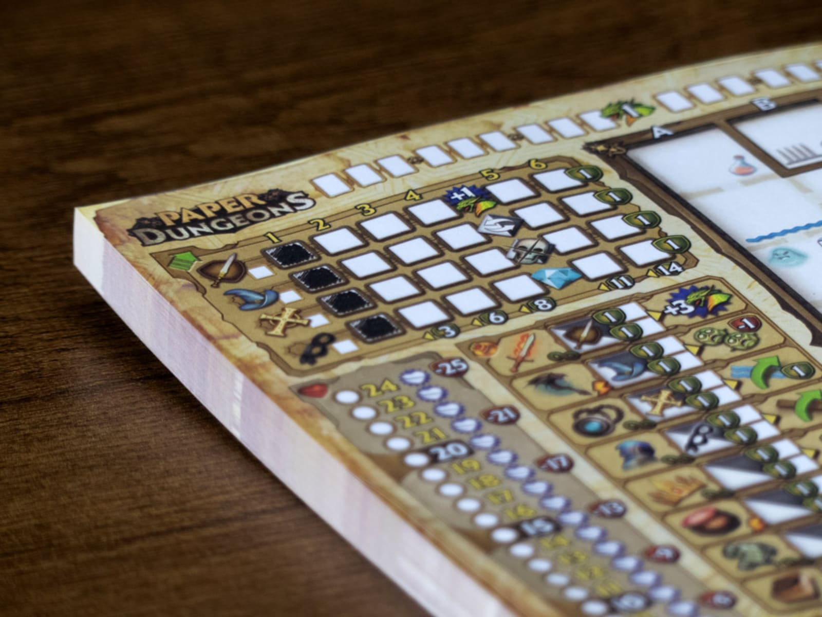 Paper Dungeons - Juegos de mesa - Adani Store