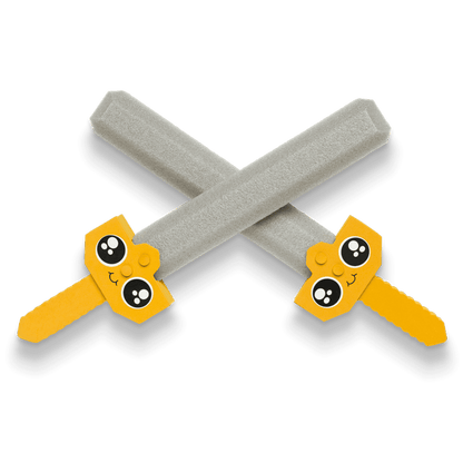 Vamos a pegarnos con espadas de mentira