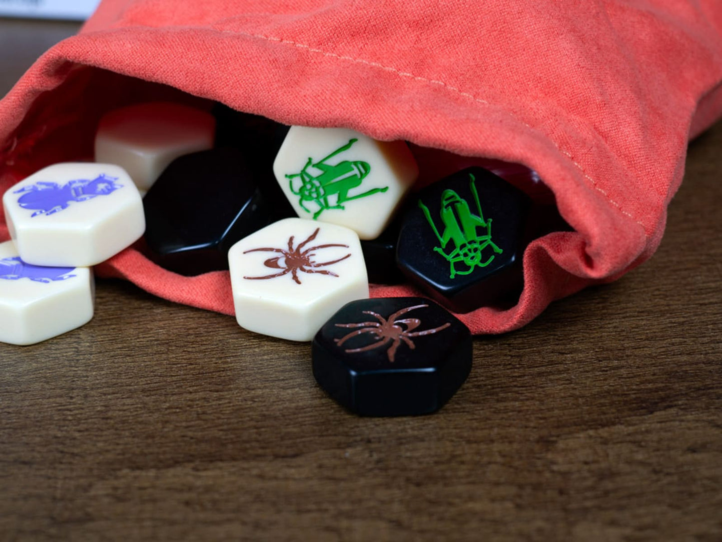 Hive pocket - Juegos de mesa - Adani Store