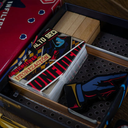 Infiltraidores - Juegos de mesa - Adani Store