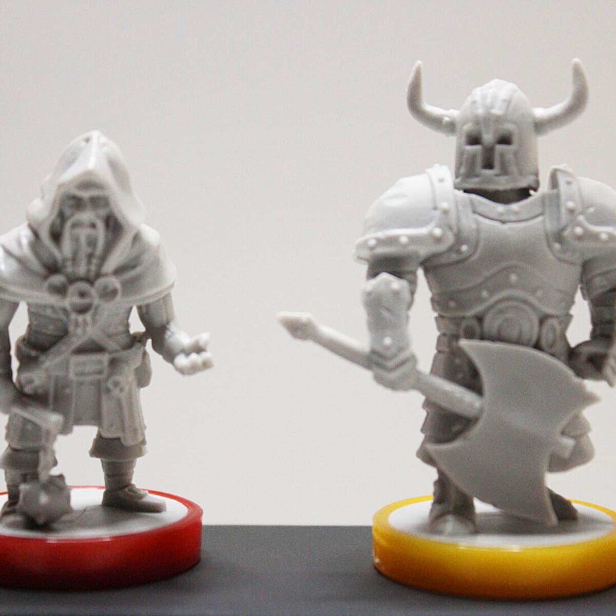 Karak: Set de Miniaturas – Juegos de Mesa – Adani Store